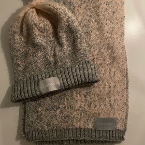 Hat and scarf set